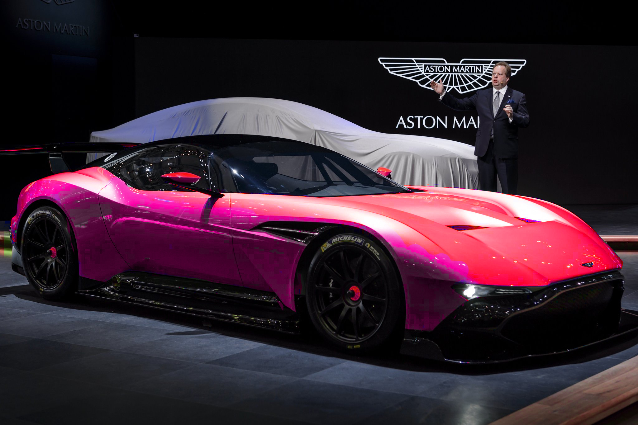 Aston Martin Vulcan | Aptly-Named Insanely Fast Legend Of ...
